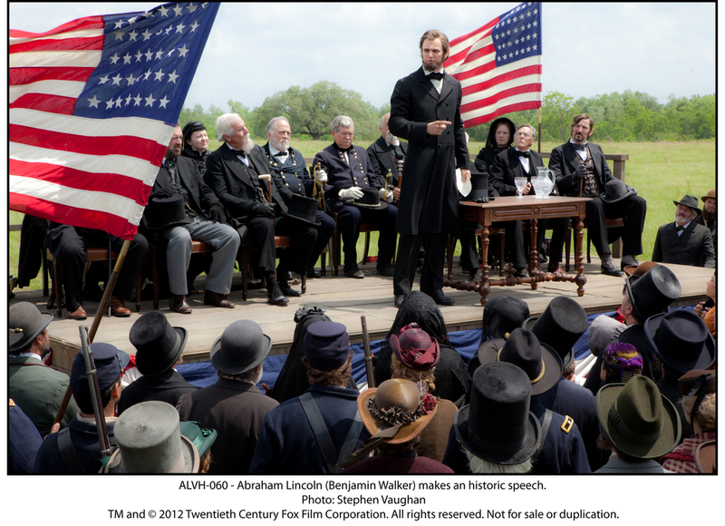 Illustration for article titled Abraham Lincoln: Vampire Hunter photos reveal old-school vampire-killing secrets